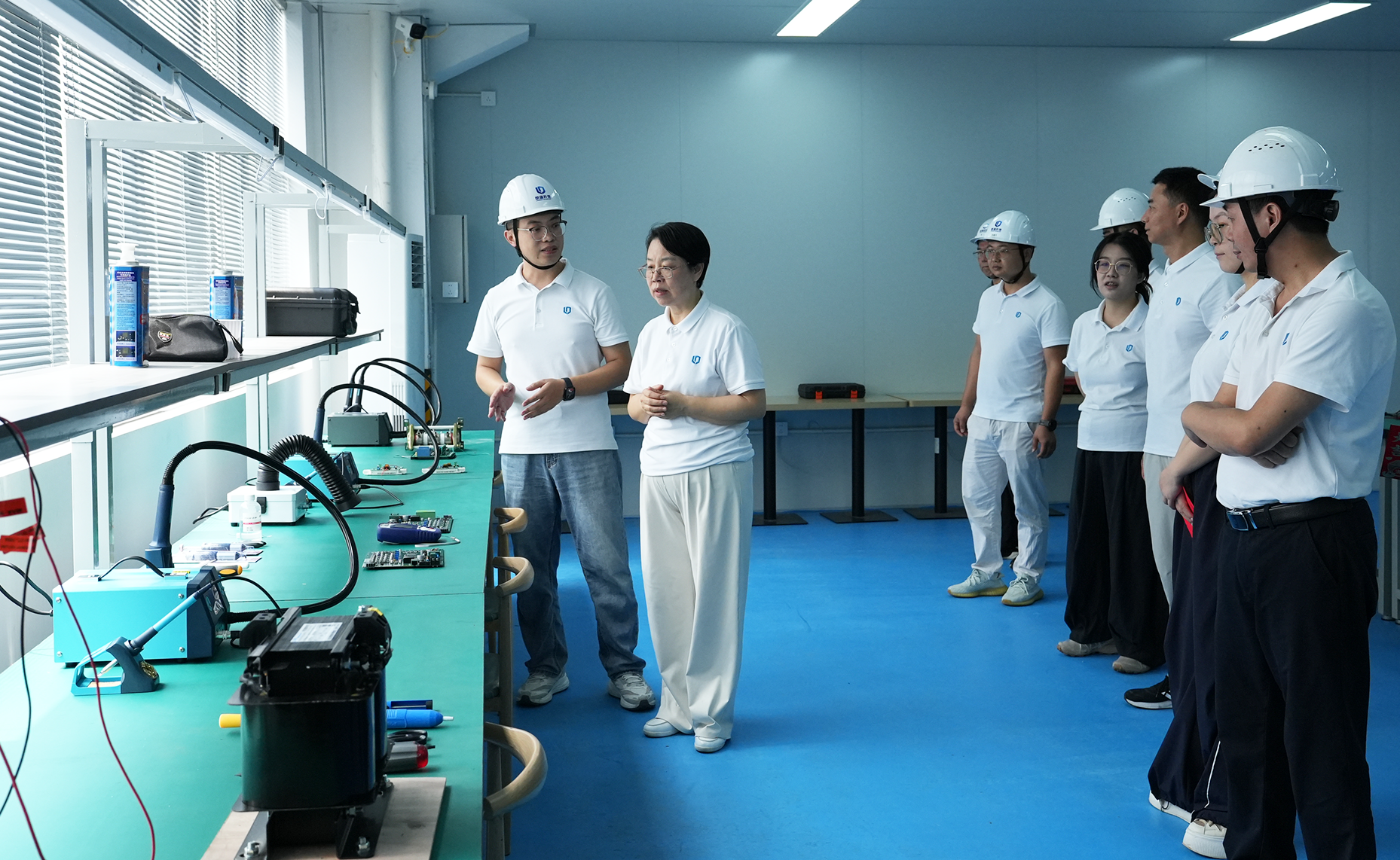 朗盾科技智能热工设备研发实验室正式挂牌
