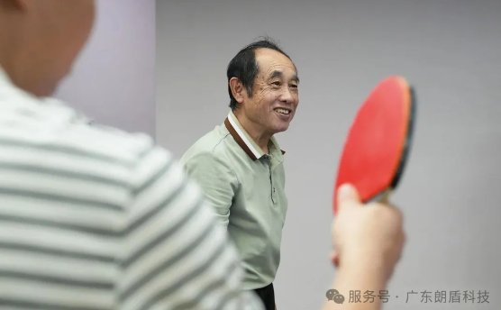 纪实：一场乒乓球教学，连接起朗盾人与运动的美好时光