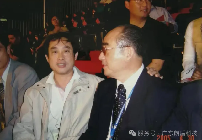纪实:一场乒乓球教学,连接起朗盾人与运动的美好时光
